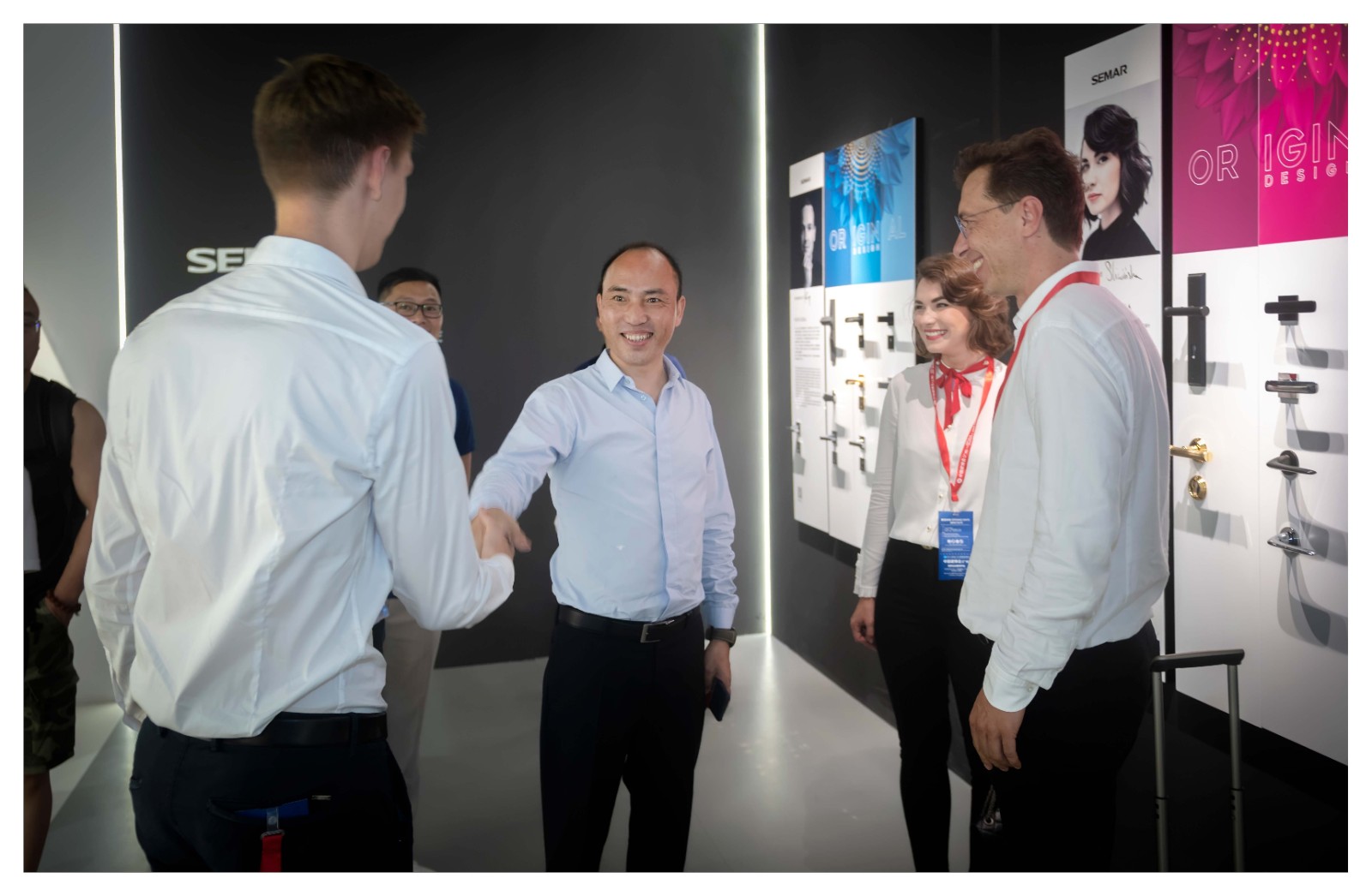 1609832687987357.jpg 122.jpg